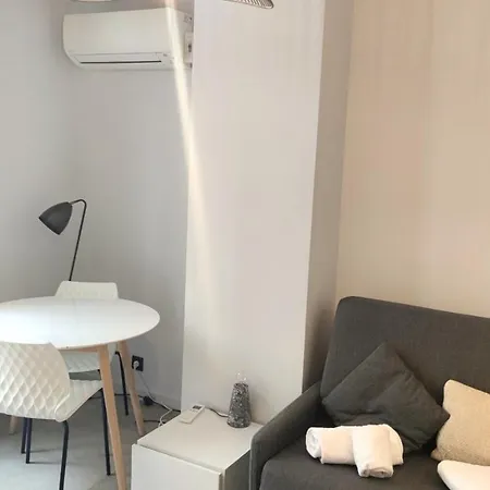 Studio Terrasse Proche Mer 105 *